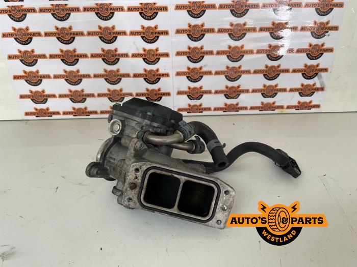 Gebrauchte AGR Ventil Volkswagen Golf VII (AUA) 1.6 TDI 16V Preis € 40,00 Margenregelung angeboten von Auto's en Parts Westland B.V.