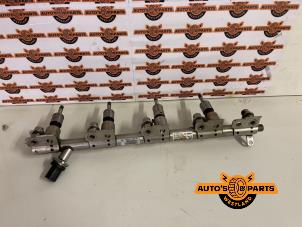 Used Fuel injector nozzle Ford Usa Mustang VI Convertible 2.3 EcoBoost 16V Price € 149,99 Margin scheme offered by Auto's en Parts Westland B.V.
