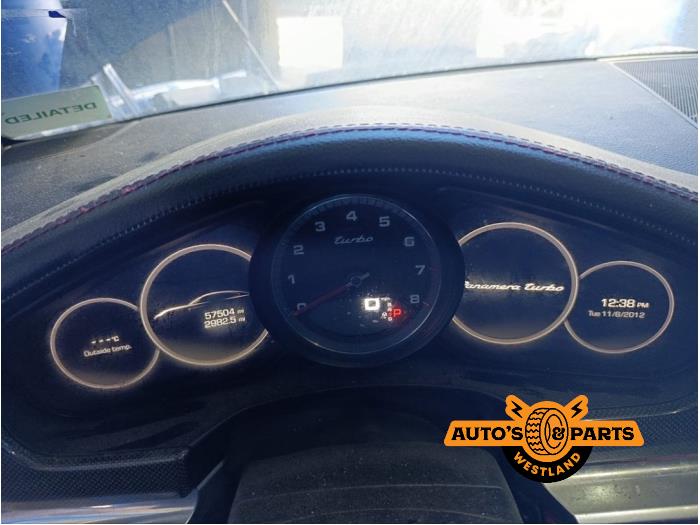Used Engine Porsche Panamera Sport Turismo (971H) 4.0 V8 32V Turbo Price € 16.335,00 Inclusive VAT offered by Auto's en Parts Westland B.V.