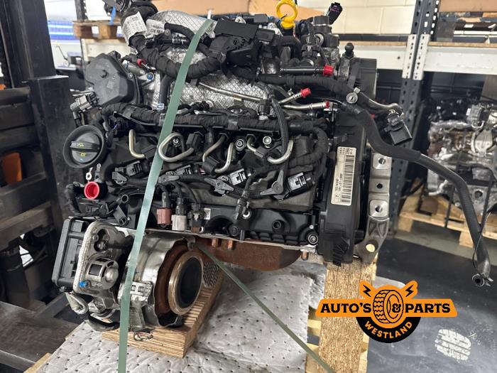 Nuevos Motor Volkswagen Multivan T7 2.0 TDI SCR 16V Precio € 6.655,00 IVA incluido ofrecido por Auto's en Parts Westland B.V.