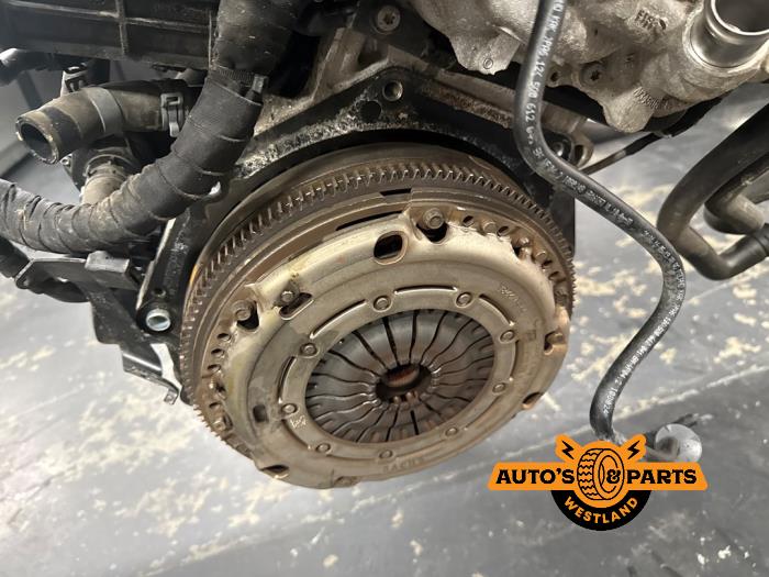Engine from a Seat Leon (KLB) 1.5 TSI 16V 2020