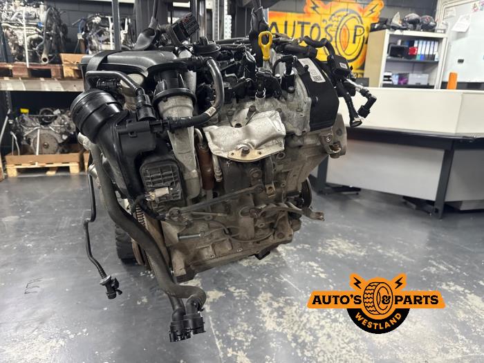 Engine from a Seat Leon (KLB) 1.5 TSI 16V 2020