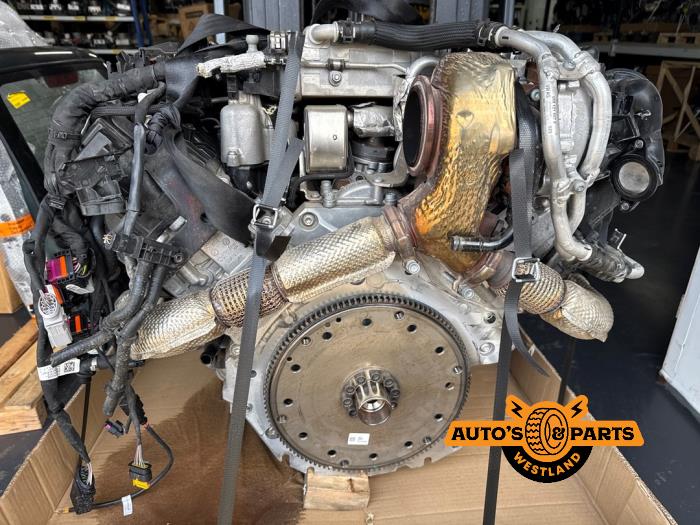 Usados Motor Volkswagen Touareg 3.0 TDI 286 V6 24V Precio € 9.075,00 IVA incluido ofrecido por Auto's en Parts Westland B.V.