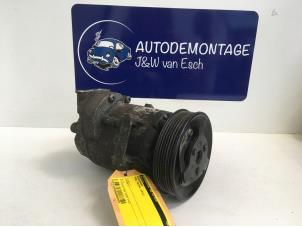 Usados Bomba de aire acondicionado Opel Astra J (PC6/PD6/PE6/PF6) Precio € 96,80 IVA incluido ofrecido por Autodemontage J&W van Esch