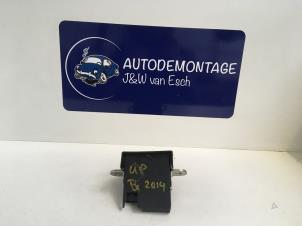 Gebrauchte Schließmechanik Heckklappe Volkswagen Up! (121) 1.0 12V 60 Preis auf Anfrage angeboten von Autodemontage J&W van Esch