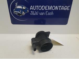 Used Air mass meter Volkswagen Touran (1T3) 1.6 TDI 16V Price € 24,20 Inclusive VAT offered by Autodemontage J&W van Esch