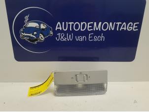 Used Interior lighting, front Volkswagen Up! (121) 1.0 12V 60 Price € 18,15 Inclusive VAT offered by Autodemontage J&W van Esch