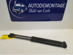 Used Set of gas struts for boot Volkswagen Up! (121) 1.0 12V 60 Price € 24,20 Inclusive VAT offered by Autodemontage J&W van Esch
