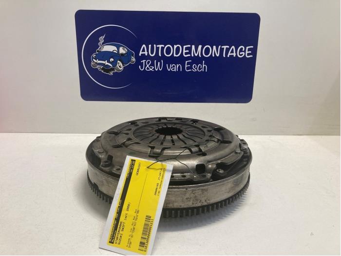 Usagé Couronne dentée Suzuki Swift (ZA/ZC/ZD1/2/3/9) 1.3 D 16V Prix € 48,40 Prix TTC proposé par Autodemontage J&W van Esch