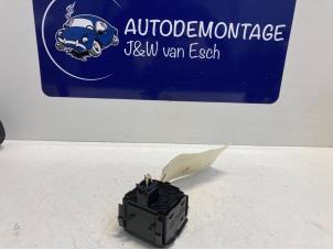 Used Height control switch Renault Twingo III (AH) Price € 18,15 Inclusive VAT offered by Autodemontage J&W van Esch