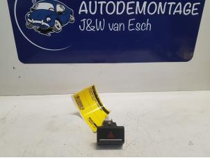 Gebrauchte Panikbeleuchtung Schalter Volkswagen Beetle (16AB) 1.2 TSI 16V Preis € 15,13 Mit Mehrwertsteuer angeboten von Autodemontage J&W van Esch