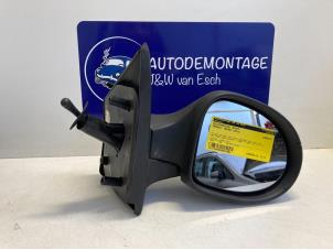 Usagé Rétroviseur extérieur droit Renault Twingo II (CN) 1.2 16V Prix € 30,25 Prix TTC proposé par Autodemontage J&W van Esch
