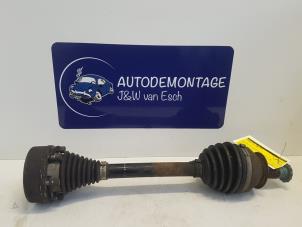Usagé Arbre de transmission avant gauche Volkswagen Polo V (6R) 1.2 TDI 12V BlueMotion Prix € 60,50 Prix TTC proposé par Autodemontage J&W van Esch