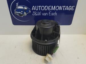 Usagé Moteur de ventilation chauffage Ford Focus 2 Wagon 1.6 TDCi 16V 100 Prix € 42,35 Prix TTC proposé par Autodemontage J&W van Esch