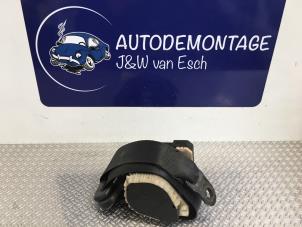 Used Front seatbelt, right Ford Focus 2 Wagon 1.6 TDCi 16V 100 Price € 30,25 Inclusive VAT offered by Autodemontage J&W van Esch