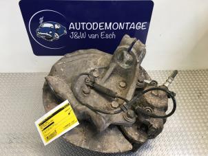 Used Front wheel hub BMW 3 serie (E90) 320d 16V Price € 60,50 Inclusive VAT offered by Autodemontage J&W van Esch