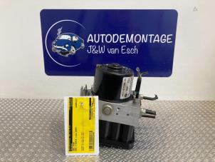 Gebrauchte ABS Pumpe BMW 3 serie (E90) 320d 16V Preis € 121,00 Mit Mehrwertsteuer angeboten von Autodemontage J&W van Esch