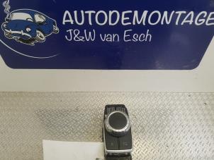 Usados Unidad de control multimedia Mercedes A (W176) 1.6 A-200 16V Precio € 151,25 IVA incluido ofrecido por Autodemontage J&W van Esch