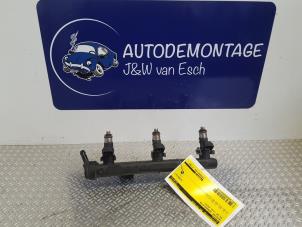 Used Petrol distributor Volkswagen Up! (121) 1.0 12V 60 Price € 24,20 Inclusive VAT offered by Autodemontage J&W van Esch