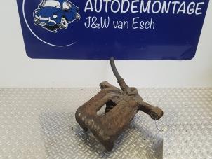 Używane Zacisk hamulcowy prawy tyl Mercedes B (W245,242) 1.5 B-160 16V Cena € 30,25 Z VAT oferowane przez Autodemontage J&W van Esch