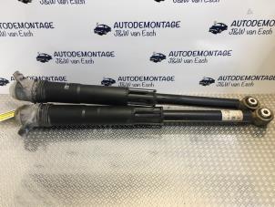 Used Shock absorber kit Volkswagen Polo VI (AW1) 1.0 TSI 12V BlueMotion Price € 54,45 Inclusive VAT offered by Autodemontage J&W van Esch