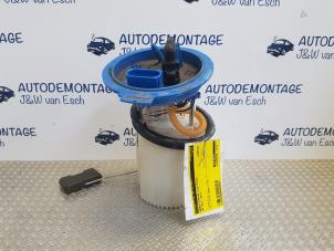 Used Electric fuel pump Volkswagen Golf VII (AUA) 1.2 TSI 16V Price € 60,50 Inclusive VAT offered by Autodemontage J&W van Esch