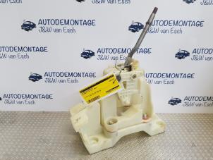 Used Gear-change mechanism Hyundai i10 (B5) 1.0 12V Price € 60,50 Inclusive VAT offered by Autodemontage J&W van Esch