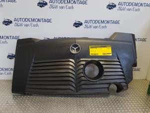 Used Engine cover Mercedes B (W246,242) 1.6 B-180 BlueEFFICIENCY Turbo 16V Price € 30,25 Inclusive VAT offered by Autodemontage J&W van Esch