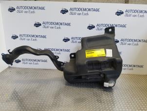 Used Front windscreen washer reservoir Mercedes B (W246,242) 1.6 B-180 BlueEFFICIENCY Turbo 16V Price € 30,25 Inclusive VAT offered by Autodemontage J&W van Esch
