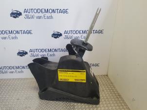 Used Gear-change mechanism Mercedes B (W246,242) 1.6 B-180 BlueEFFICIENCY Turbo 16V Price € 90,75 Inclusive VAT offered by Autodemontage J&W van Esch