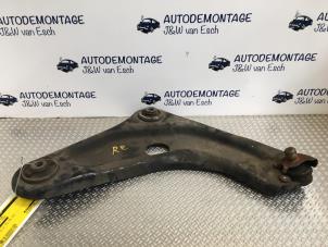 Used Front wishbone, right Peugeot 207/207+ (WA/WC/WM) 1.4 16V VTi Price € 24,20 Inclusive VAT offered by Autodemontage J&W van Esch