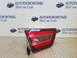 Used Taillight, left Renault Clio IV (5R) 0.9 Energy TCE 90 12V Price € 30,25 Inclusive VAT offered by Autodemontage J&W van Esch