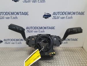 Używane Przelacznik Combi kolumny kierownicy Ford Fiesta 7 1.1 Ti-VCT 12V 85 Cena € 60,50 Z VAT oferowane przez Autodemontage J&W van Esch