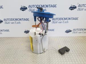 Używane Elektryczna pompa paliwa Volkswagen Golf VII (AUA) 1.2 TSI 16V Cena € 60,50 Z VAT oferowane przez Autodemontage J&W van Esch