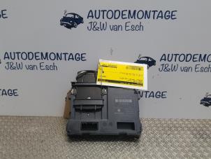 Used Card reader (lock) Renault Captur (2R) 1.5 Energy dCi 90 FAP Price € 36,30 Inclusive VAT offered by Autodemontage J&W van Esch