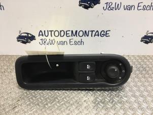 Usagé Commutateur vitre électrique Renault Twingo II (CN) 1.2 Prix € 18,15 Prix TTC proposé par Autodemontage J&W van Esch