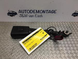 Used Front seatbelt buckle, right Ford Fiesta 6 (JA8) 1.0 EcoBoost 12V 100 Price € 18,15 Inclusive VAT offered by Autodemontage J&W van Esch
