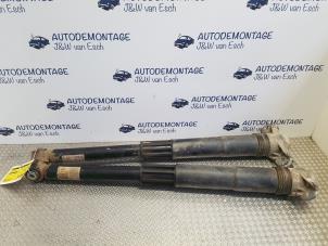 Used Shock absorber kit Volkswagen Golf VII (AUA) 1.4 TSI 16V Price € 60,50 Inclusive VAT offered by Autodemontage J&W van Esch