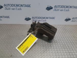 Used Rear brake calliper, right Volkswagen Golf IV (1J1) 1.6 Price € 30,25 Inclusive VAT offered by Autodemontage J&W van Esch