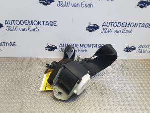 Usados Cinturón de seguridad derecha detrás Fiat 500 (312) 1.2 69 Precio € 24,20 IVA incluido ofrecido por Autodemontage J&W van Esch