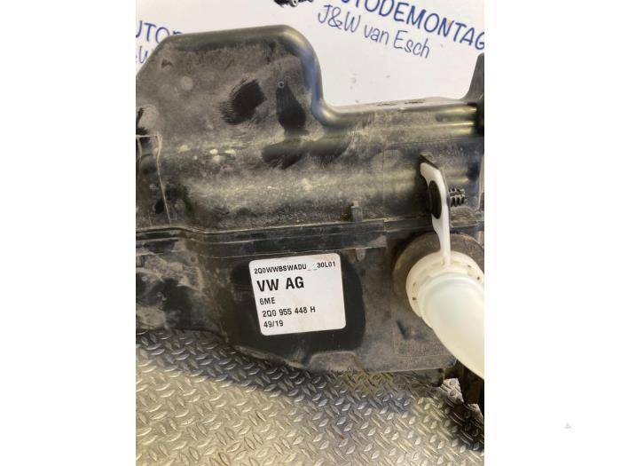 Front windscreen washer reservoir Volkswagen Polo VI 1.0 TSI 12V