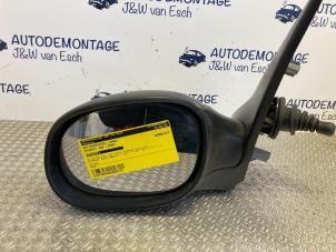 Used Wing mirror, left Peugeot 206 (2B) 1.4 Price € 30,25 Inclusive VAT offered by Autodemontage J&W van Esch