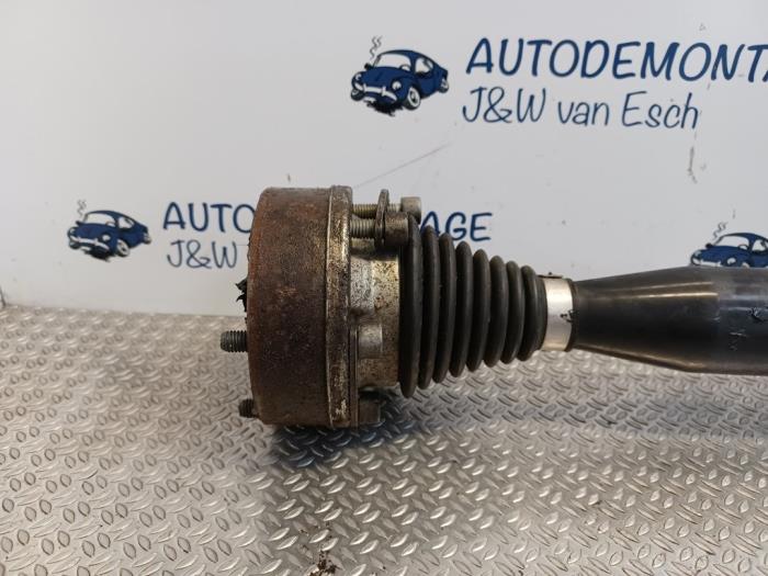 Front drive shaft, right from a Audi A1 Sportback (8XA/8XF) 1.2 TFSI 2015