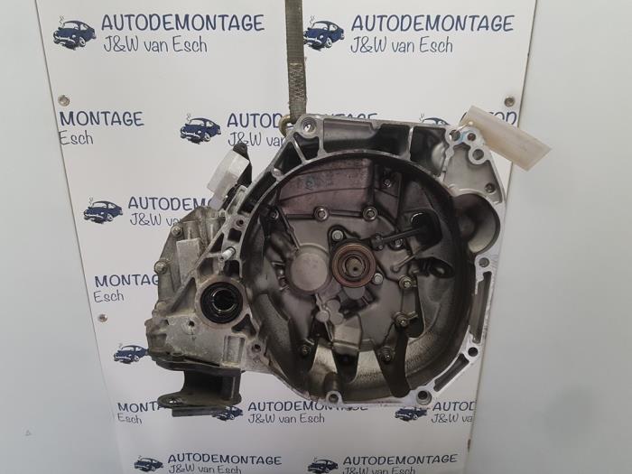 Gebrauchte Getriebe Nissan Micra (K14) 1.0 IG-T 100 Preis € 574,75 Mit Mehrwertsteuer angeboten von Autodemontage J&W van Esch