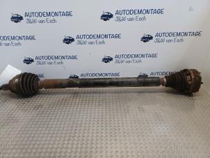 Used Front drive shaft, right Volkswagen Golf V (1K1) 1.9 TDI Price € 60,50 Inclusive VAT offered by Autodemontage J&W van Esch