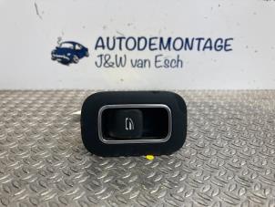 Used Electric window switch Mercedes A (177.0) 1.3 A-160 Turbo 16V Price € 30,25 Inclusive VAT offered by Autodemontage J&W van Esch