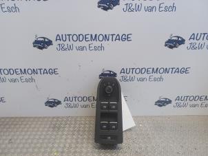 Used Electric window switch Volkswagen Golf VIII (CD1) 1.5 TSI BlueMotion 16V Price € 42,35 Inclusive VAT offered by Autodemontage J&W van Esch