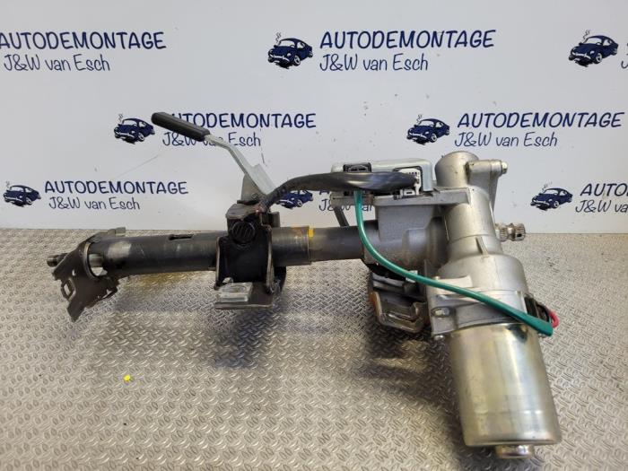 Usagé Pompe de direction Nissan Pixo (D31S) 1.0 12V Prix € 36,30 Prix TTC proposé par Autodemontage J&W van Esch