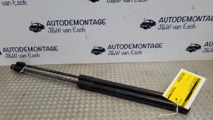 Used Set of gas struts for boot Skoda Fabia III (NJ3) 1.0 TSI 12V Price € 24,20 Inclusive VAT offered by Autodemontage J&W van Esch
