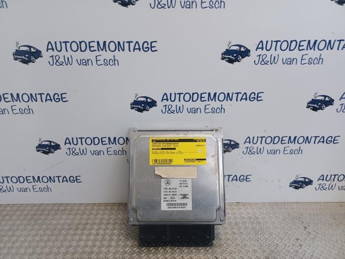 Used Engine management computer Mercedes B (W246/W242) 1.8 B-180 CDI BlueEFFICIENCY 16V Price € 211,75 Inclusive VAT offered by Autodemontage J&W van Esch